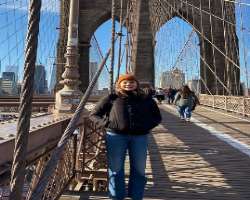 Peloso went to New York and visited Brooklyn Bridge in February 2020.
